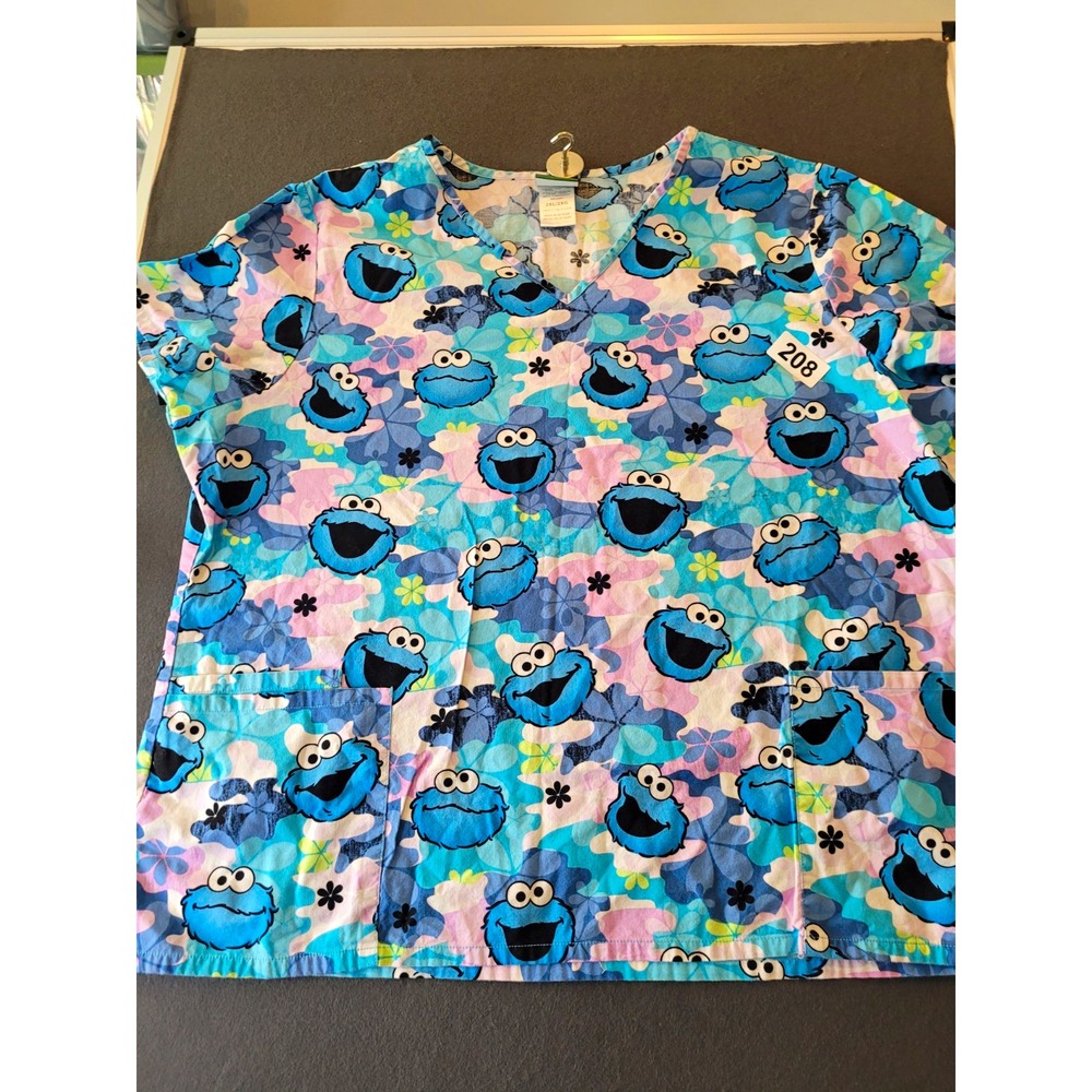 Sesame Street Women's Cookie Monster Patterned Scrub Top 2XL Cotton Multi
